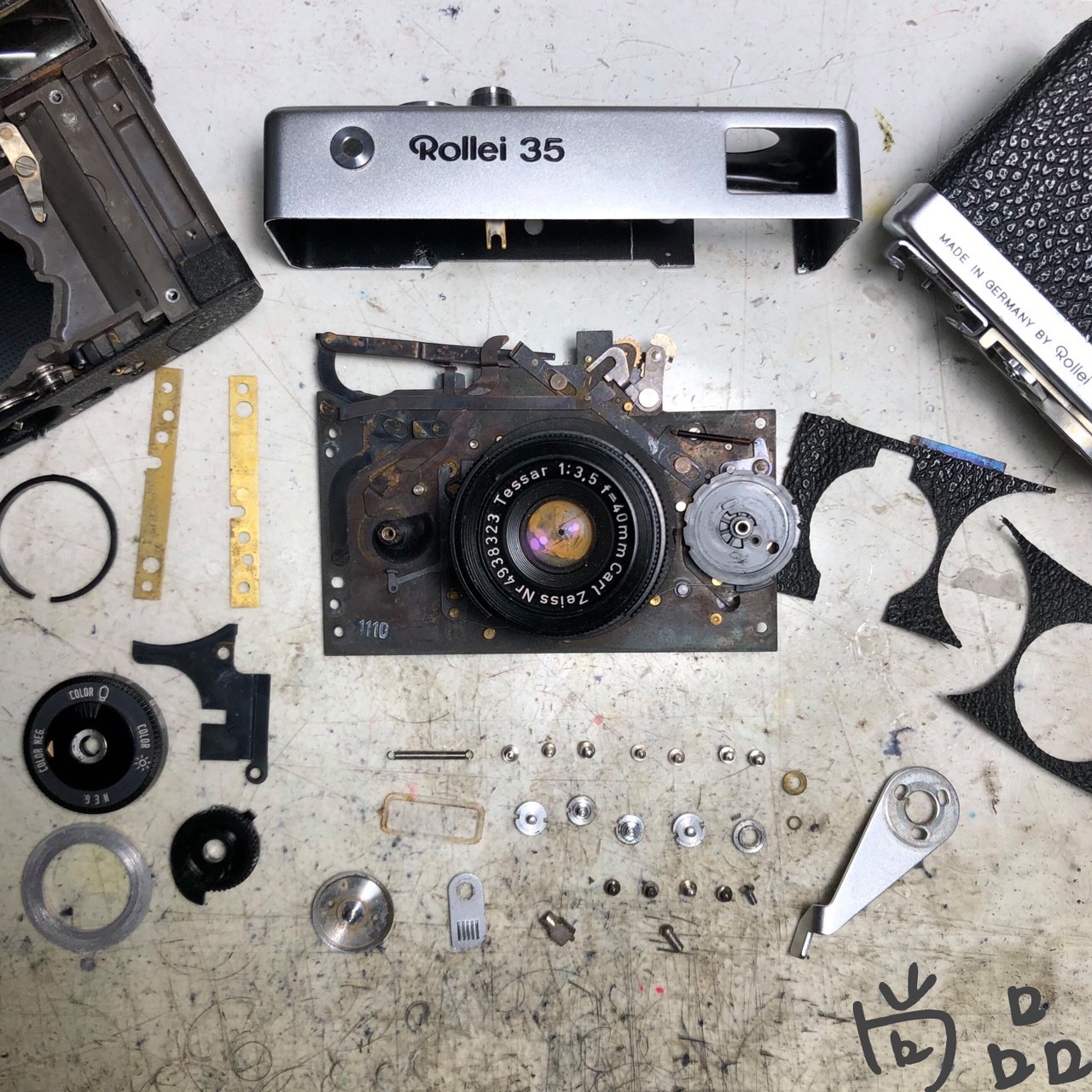 Ricoh GR1フィルムカメラを修理した - 液晶・シャッター。Natura 